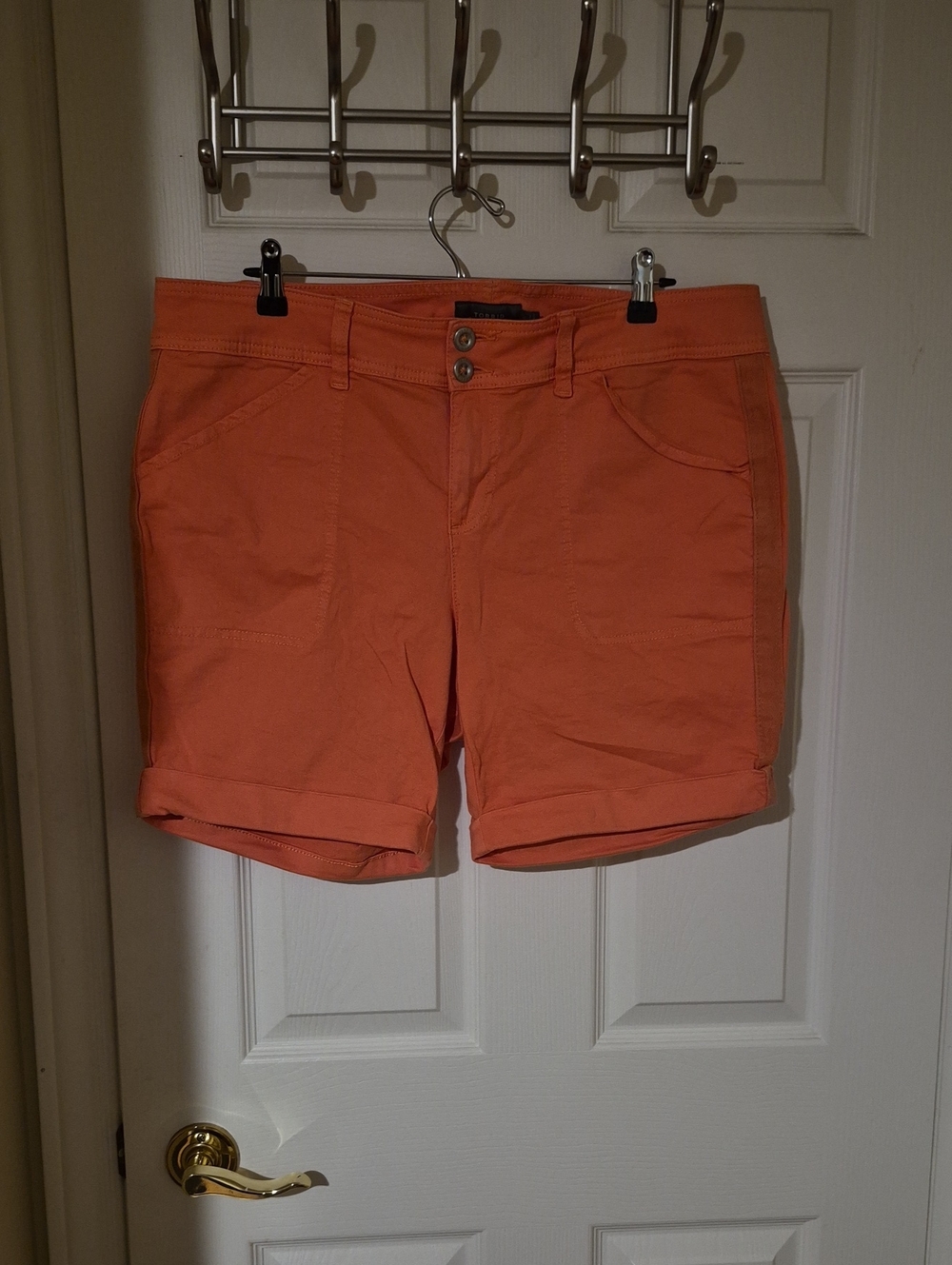 Torrid Coral Orange Roll-Cuff Double-Button Chino Shorts Size 16